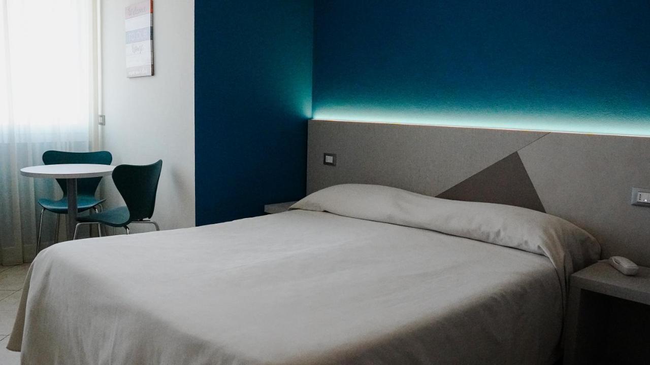 Hotel Kaly 벤티밀리아 외부 사진