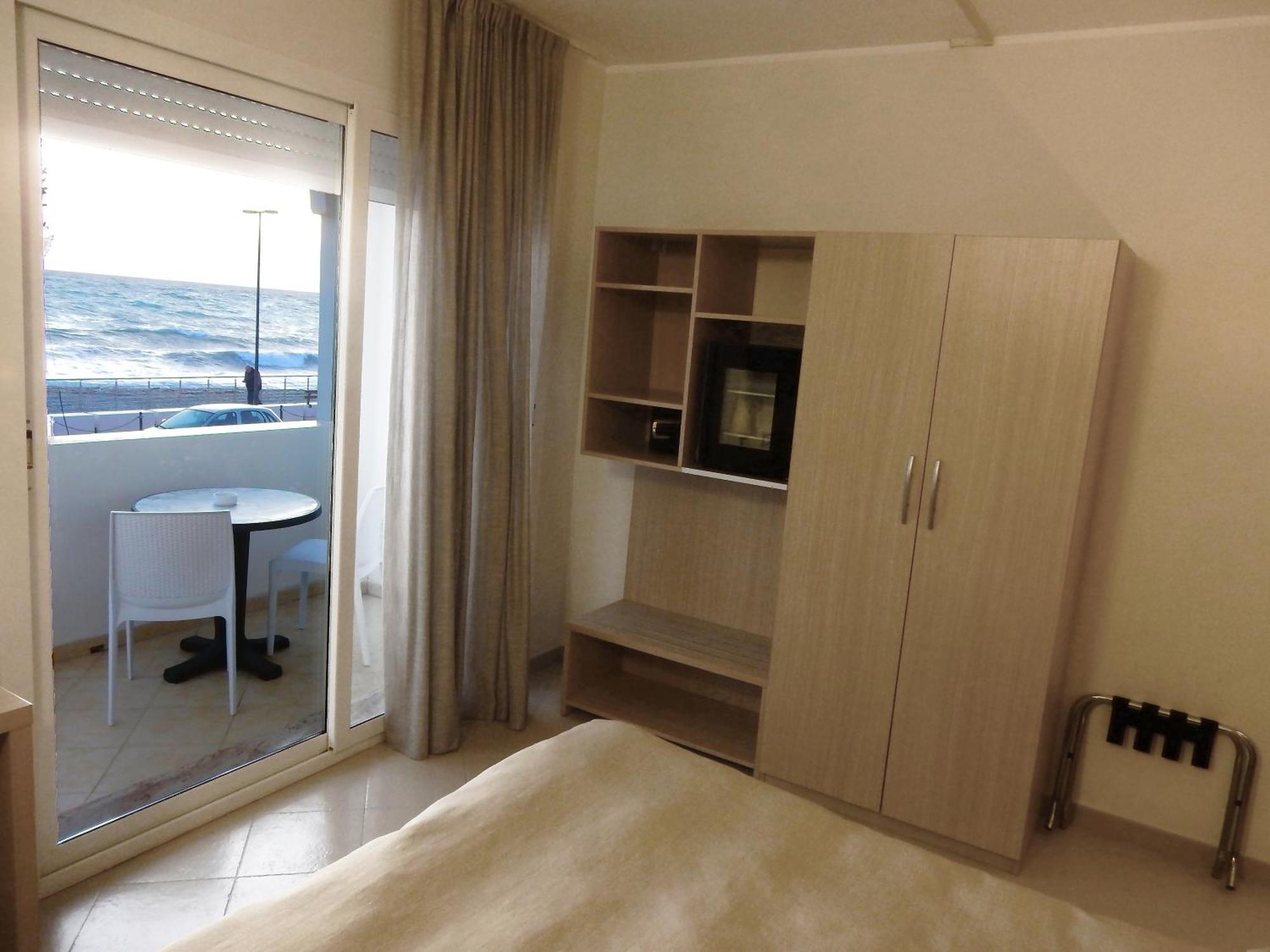 Hotel Kaly 벤티밀리아 외부 사진